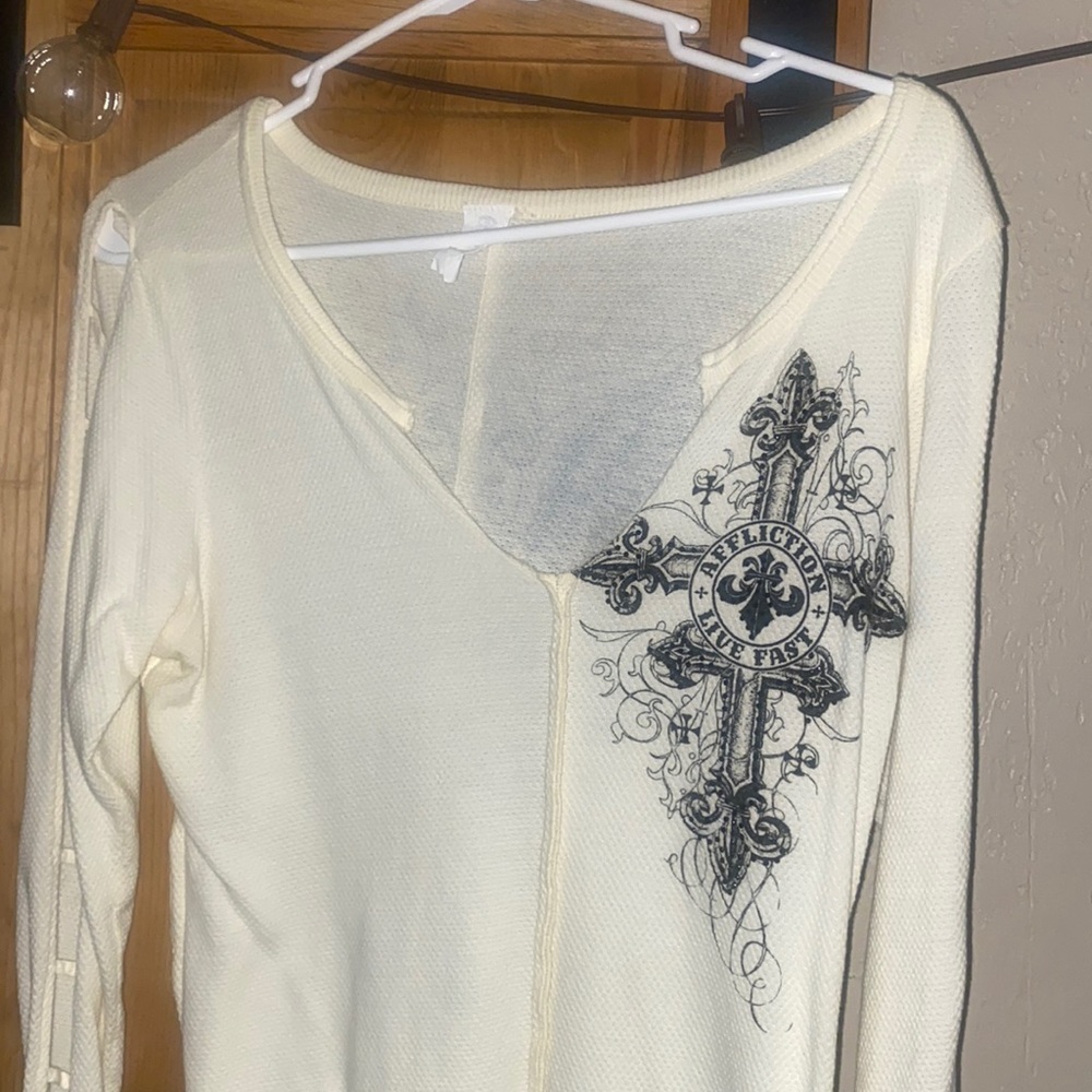 affliction shirt long sleeve thermal with open arms!